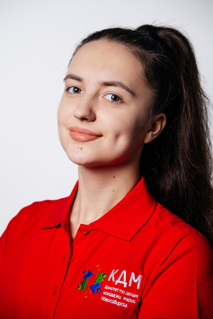 Емельянова Алина.jpg
